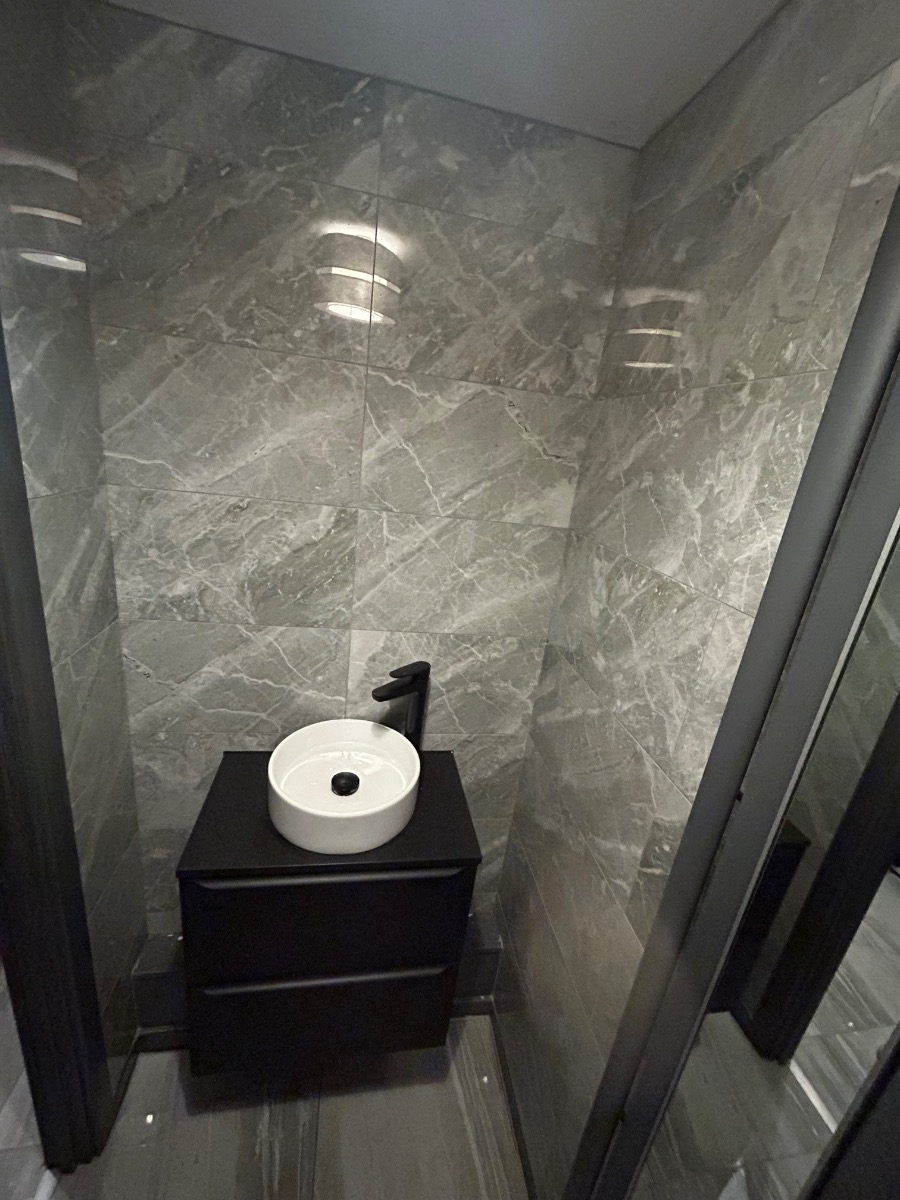 Bathroom Fitter: Image 2